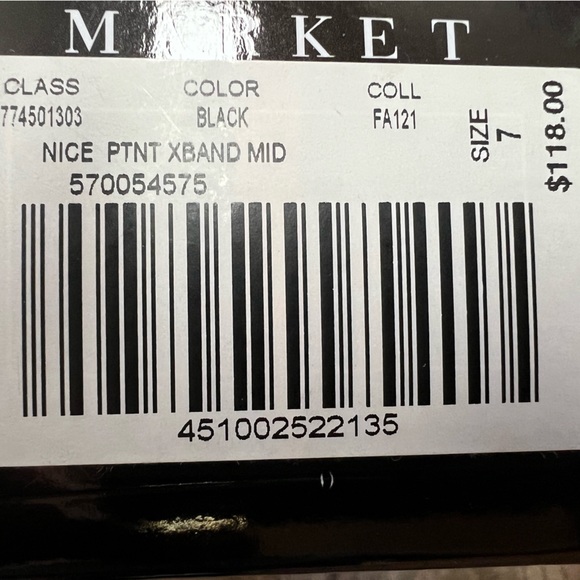 WHBM Patent Heels - Picture 3 of 7